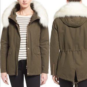 Tahari hooded Anorak